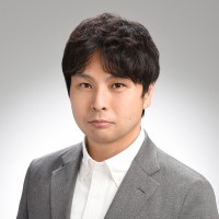 永川 芳仁