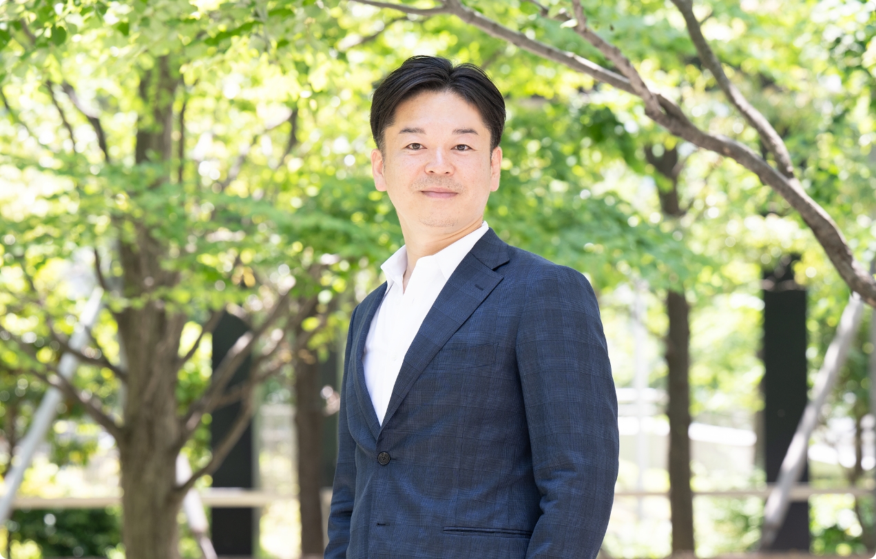 Representative Executive Officer, CEO　Toru Sasaki